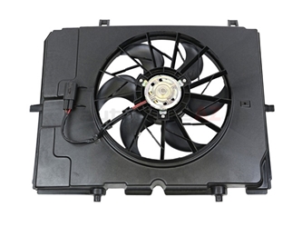0015003593 ACM Engine Cooling Fan Assembly; Includes Shroud - Between Radiator & Engine