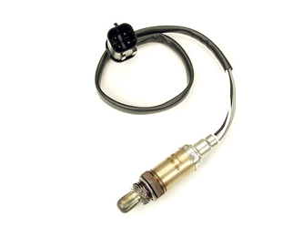 15704 Bosch Oxygen Sensor; Front; OE Version; Four Wire; Heated
