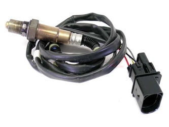 17157 Bosch Oxygen Sensor; Front Right; OE Version, Five Wire Wideband A/F Sensor