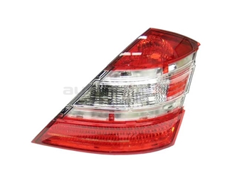 2218200466 ULO Tail Light Lens; Right Lens Assembly