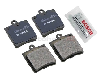 BP779 Bosch QuietCast Brake Pad Set; Rear with 1 Pin Retainer and without Sensor Slot; OE Supplier Compound