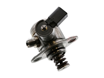 13517595339 Bosch Fuel Pump; High Pressure Pump on Engine