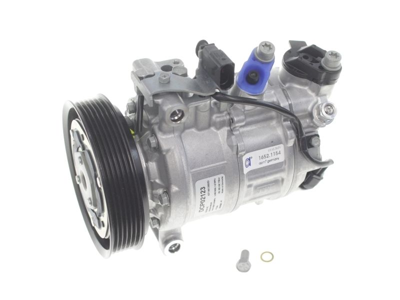 4M0820803M Denso AC Compressor