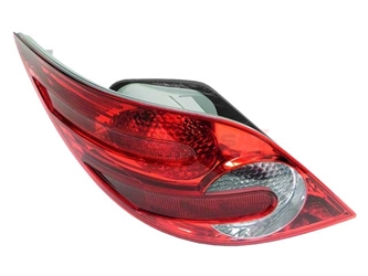 2518201564 Genuine Mercedes Tail Light; Left