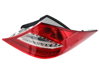 2198201064 ULO Tail Light; Right